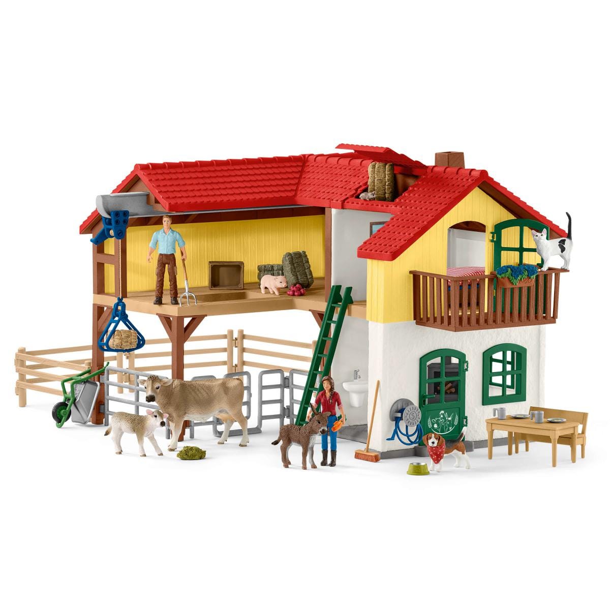 Granja con establo y animales