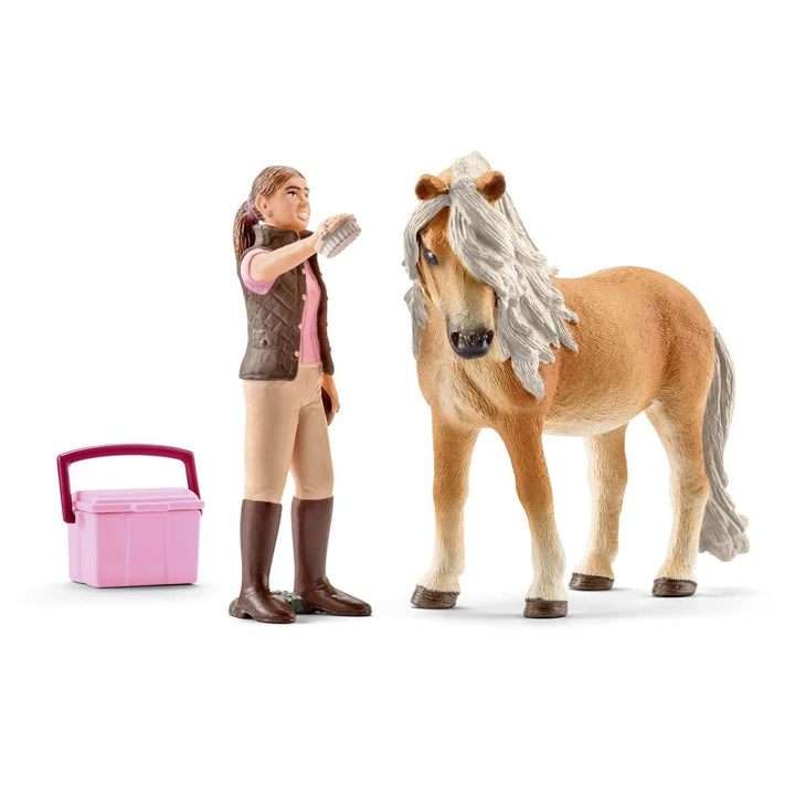 Cuidadora de caballos con poni islandesa