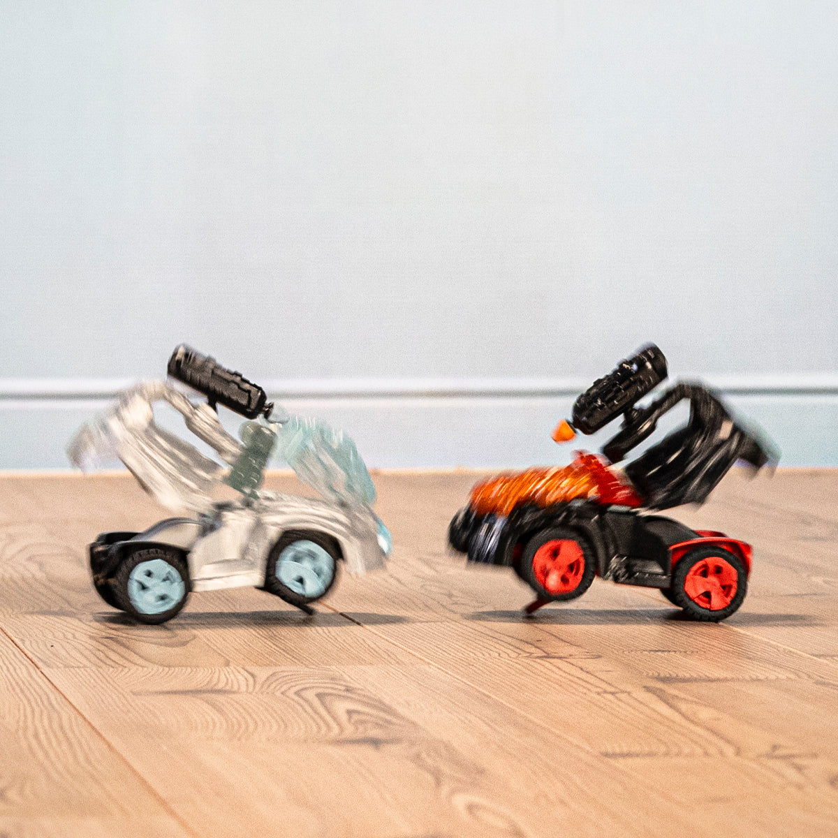 Crashmobil de lava con minicriatura